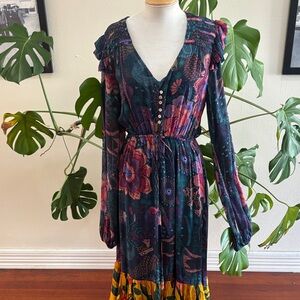 FARM Rio M tiered long sleeve maxi dress